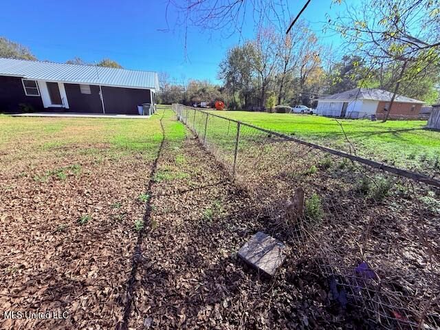 1707 N Main Street, Columbia, MS 39429