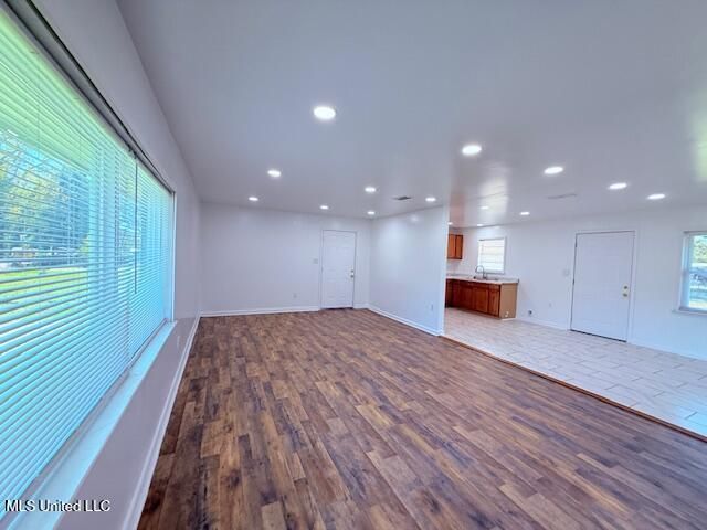 1707 N Main Street, Columbia, MS 39429