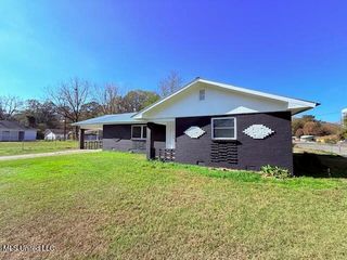1707 N Main Street, Columbia, MS 39429