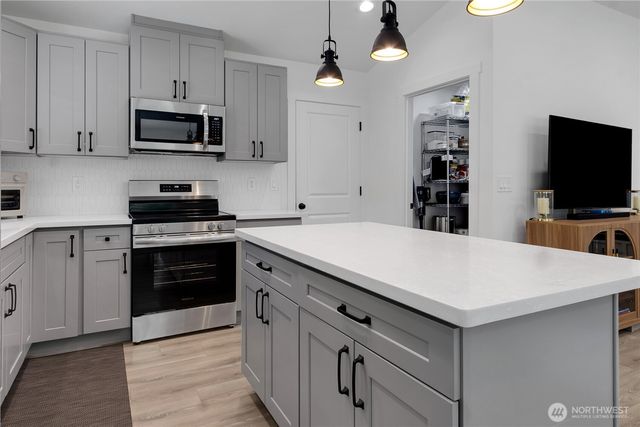 2220 202nd Avenue SW, Lakebay, WA 98349