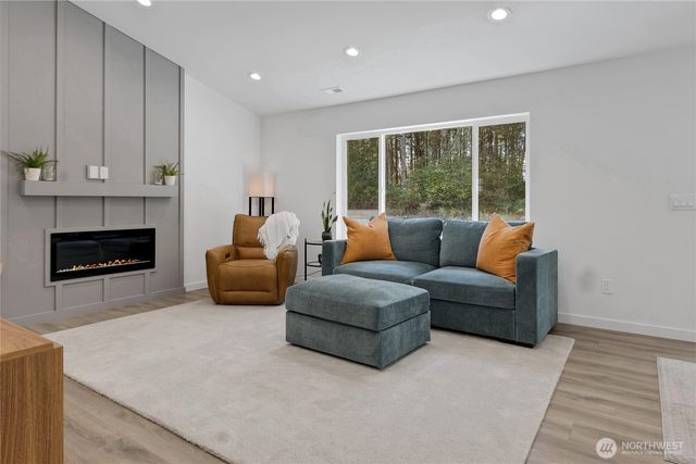2220 202nd Avenue SW, Lakebay, WA 98349