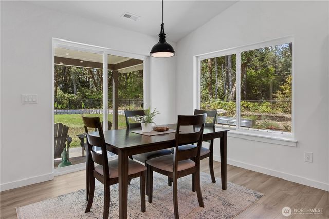 2220 202nd Avenue SW, Lakebay, WA 98349