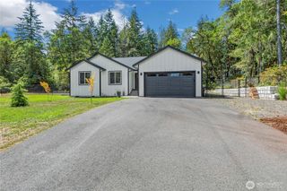 2220 202nd Avenue SW, Lakebay, WA 98349