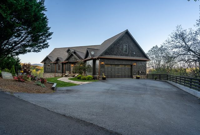 4431 Furman Gribble Road, Young Harris, GA 30582