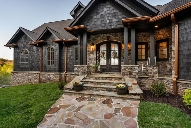 4431 Furman Gribble Road, Young Harris, GA 30582