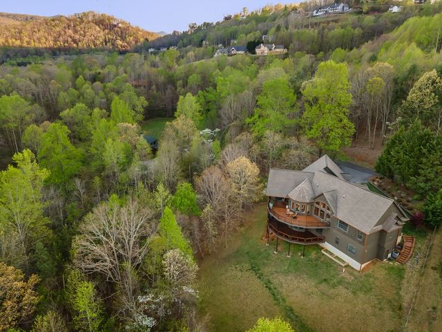 4431 Furman Gribble Road, Young Harris, GA 30582