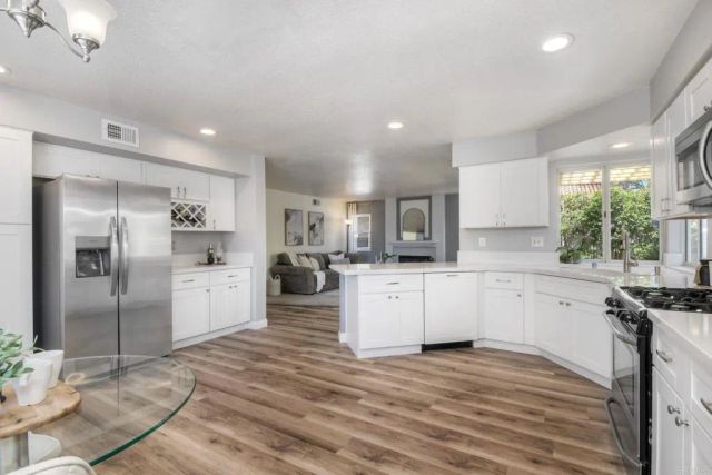 2116 Wedgewood Drive, Oceanside, CA 92056