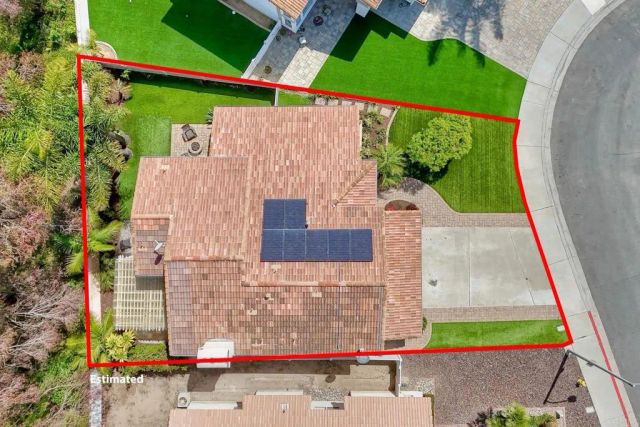 2116 Wedgewood Drive, Oceanside, CA 92056