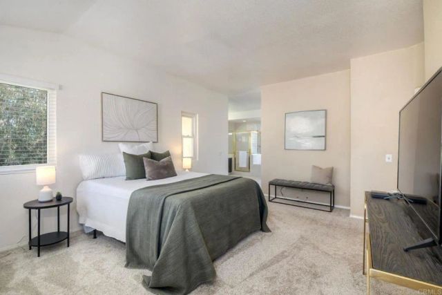 2116 Wedgewood Drive, Oceanside, CA 92056