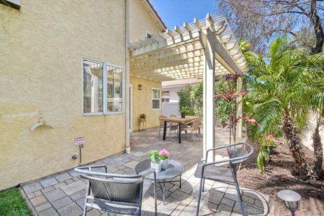 2116 Wedgewood Drive, Oceanside, CA 92056