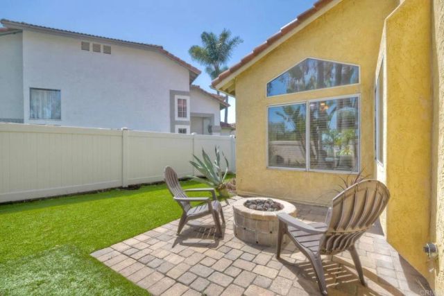2116 Wedgewood Drive, Oceanside, CA 92056