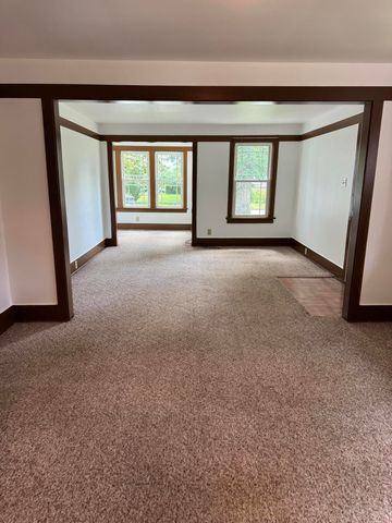 805 Main Street, Hobart, IN 46342