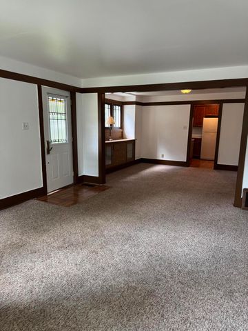 805 Main Street, Hobart, IN 46342