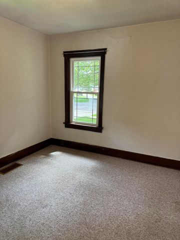 805 Main Street, Hobart, IN 46342