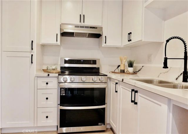 7300 Lennox, Van Nuys, CA 91405