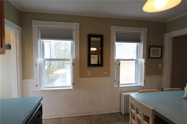 28 Mcallister Street 2, Newport, RI 02840