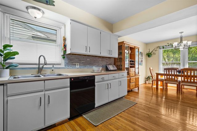 1953 Andover Drive, Ypsilanti, MI 48198