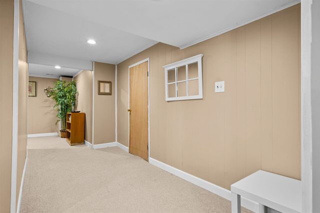 1953 Andover Drive, Ypsilanti, MI 48198