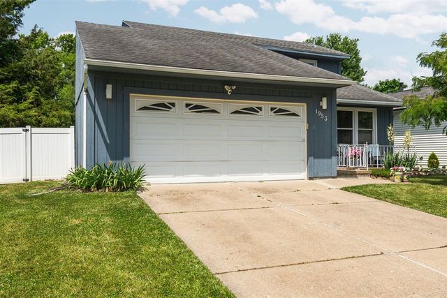 1953 Andover Drive, Ypsilanti, MI 48198