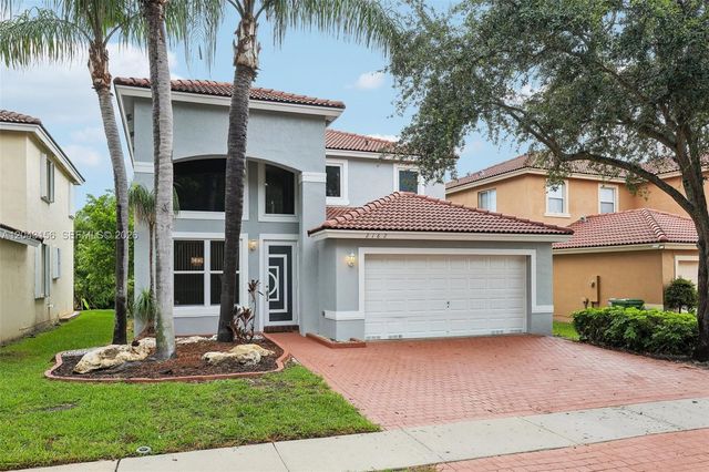 2162 NW 77th Terrace, Pembroke Pines, FL 33024