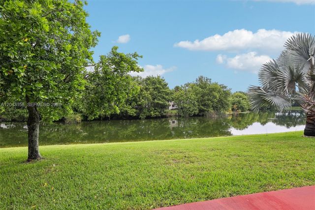 2162 NW 77th Terrace, Pembroke Pines, FL 33024