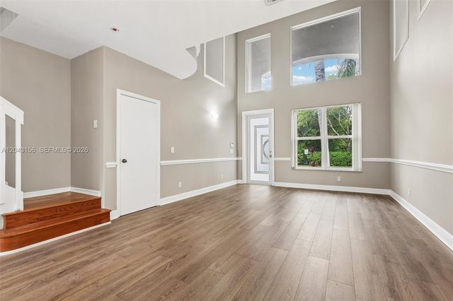 2162 NW 77th Terrace, Pembroke Pines, FL 33024