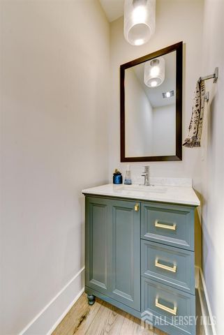 736 station Road, Dunellen, NJ 08812