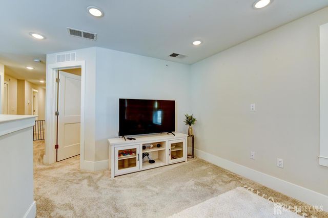 736 station Road, Dunellen, NJ 08812