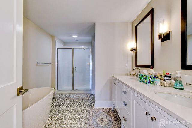 736 station Road, Dunellen, NJ 08812