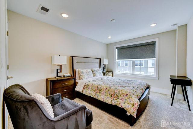 736 station Road, Dunellen, NJ 08812