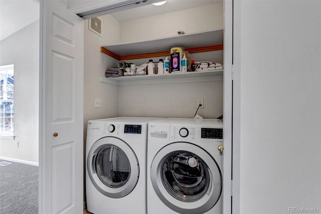 1563 S Danube Way 101, Aurora, CO 80017