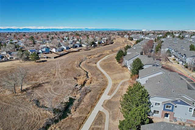 1563 S Danube Way 101, Aurora, CO 80017