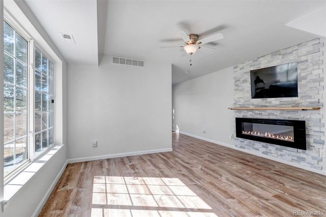 1563 S Danube Way 101, Aurora, CO 80017