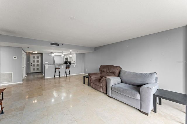 530 E CENTRAL BOULEVARD 503, Orlando, FL 32801