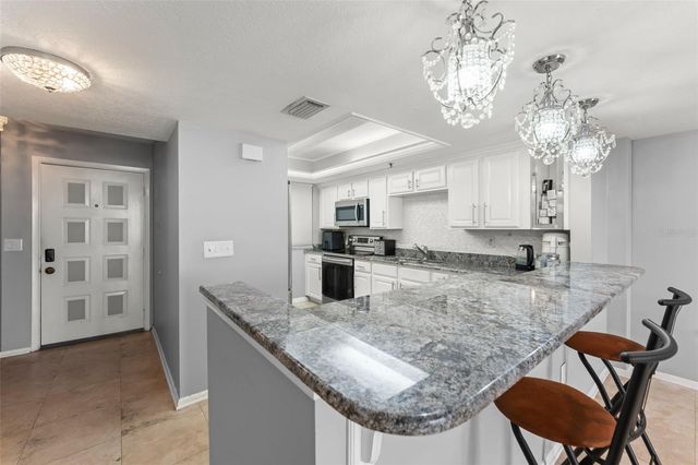 530 E CENTRAL BOULEVARD 503, Orlando, FL 32801