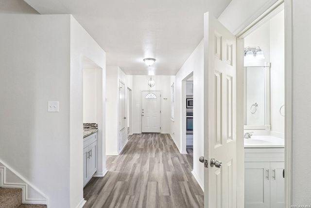 19906 PARK BLUFF ST, San Antonio, TX 78259