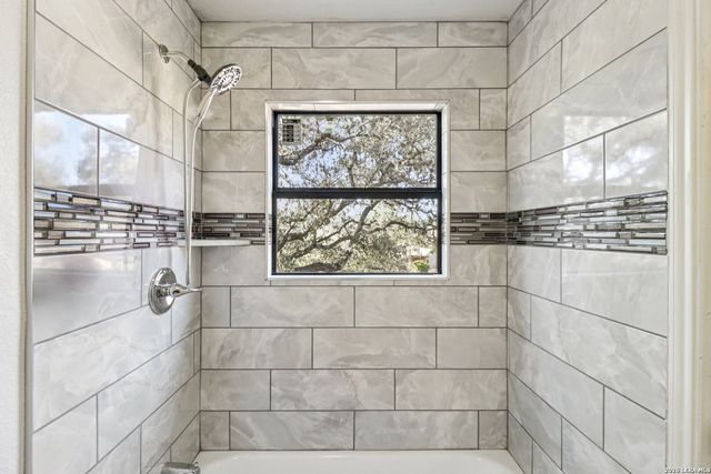 19906 PARK BLUFF ST, San Antonio, TX 78259