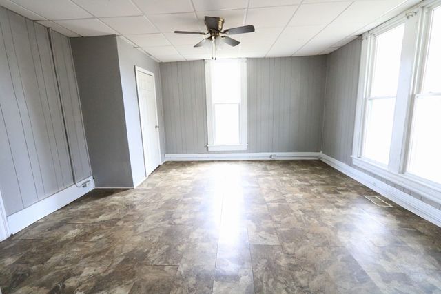 606 N 18th Ave, Humboldt, TN 38343