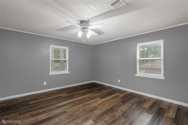 305 Short Leaf Drive, Haughton, LA 71037