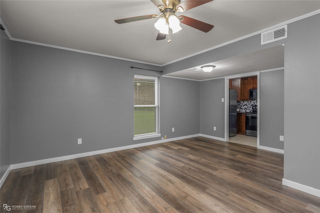 305 Short Leaf Drive, Haughton, LA 71037