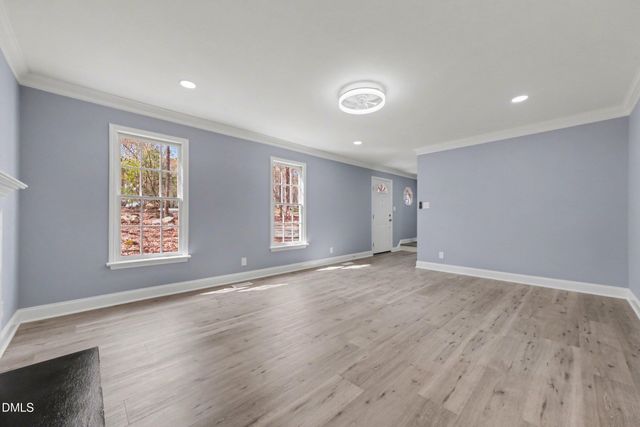 105 Trailwood Court, Chapel Hill, NC 27516