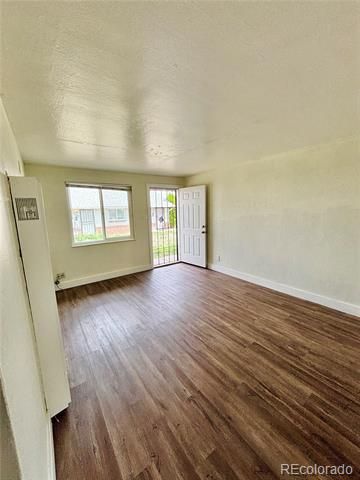 1177 Akron, Aurora, CO 80010