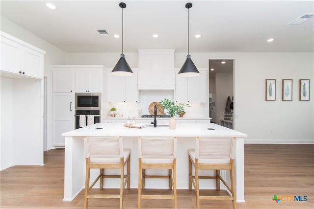 1801 Dorian Drive, Salado, TX 76571