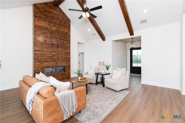1801 Dorian Drive, Salado, TX 76571
