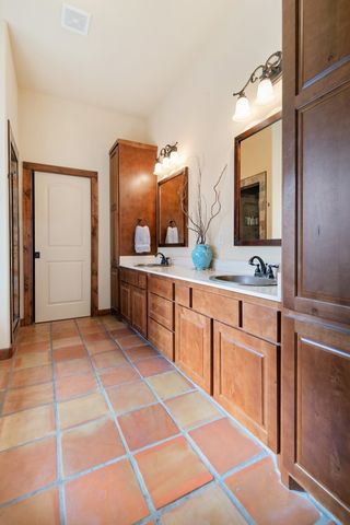 1207 Mary Ann Court, Tioga, TX 76271