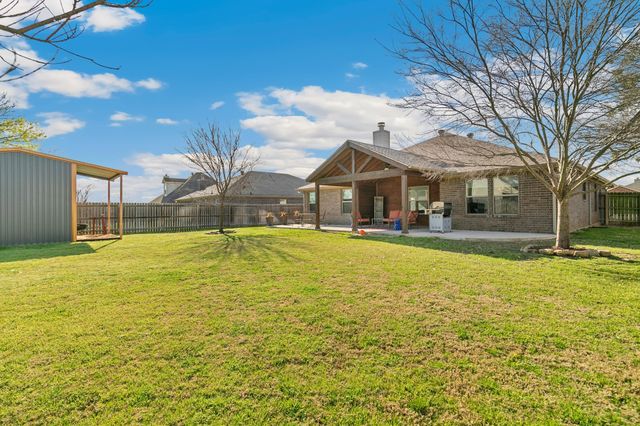 1207 Mary Ann Court, Tioga, TX 76271