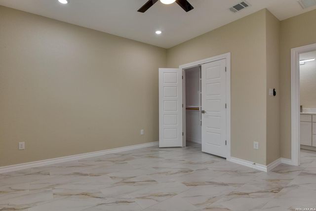 5511 Pageland Dr, Kirby, TX 78219