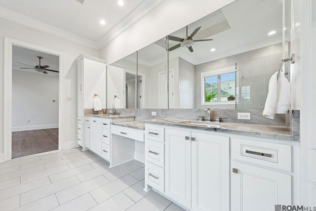 1601 Sugar Cane Ln, Baton Rouge, LA 70810
