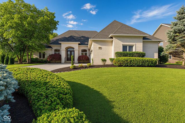 5913 Chartwell Drive, Bargersville, IN 46106