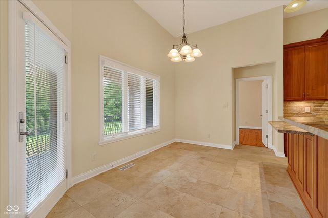 5913 Chartwell Drive, Bargersville, IN 46106